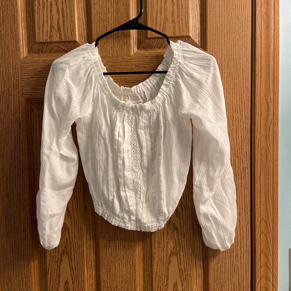 Aeropostale white long sleeve crop top..